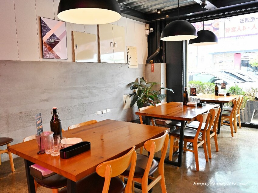 鴻龍宴|2025台中母親節桌菜推薦,早鳥優惠最低8折起,加碼贈紹興醉白蝦乙份 - 糖糖's 享食生活