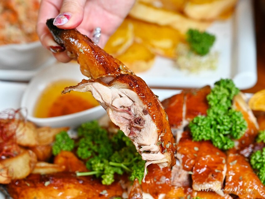 鴻龍宴|2025台中母親節桌菜推薦,早鳥優惠最低8折起,加碼贈紹興醉白蝦乙份 - 糖糖's 享食生活