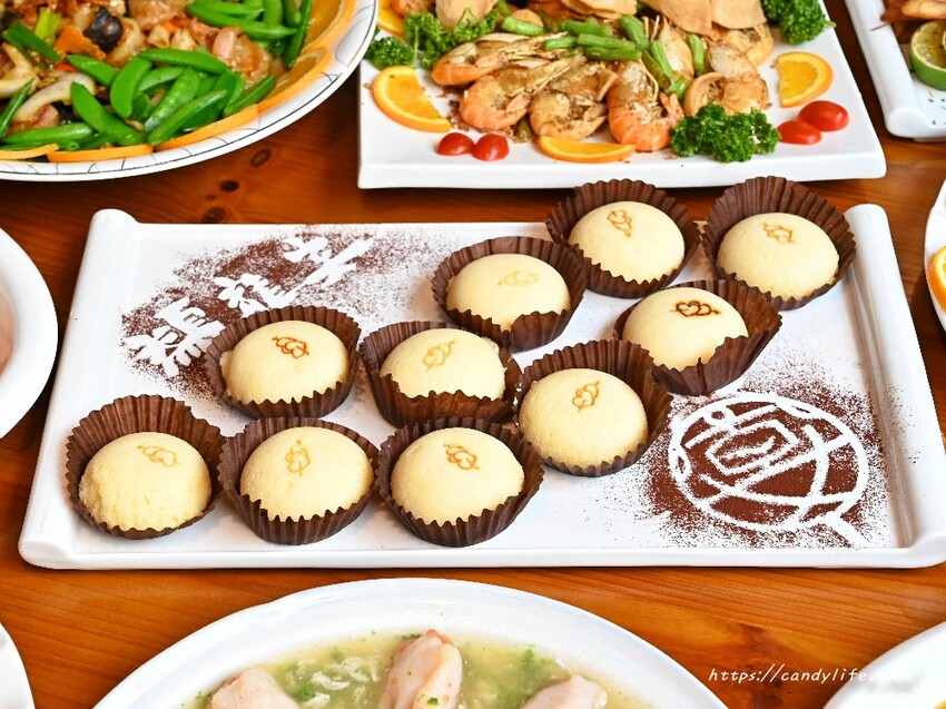 鴻龍宴|2025台中母親節桌菜推薦,早鳥優惠最低8折起,加碼贈紹興醉白蝦乙份 - 糖糖's 享食生活