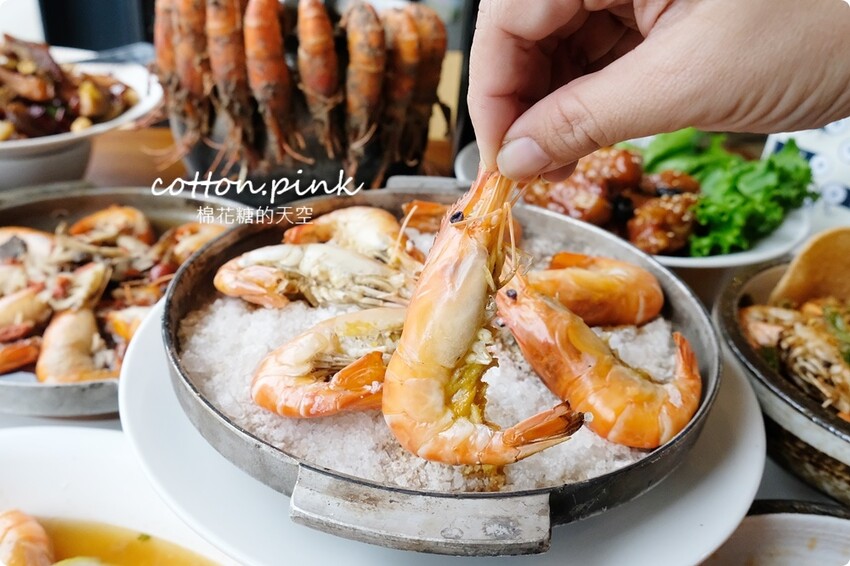 台中全蝦料理這裡吃！鴻龍宴超過十種口味全蝦餐超過癮 - 棉花糖的天空
