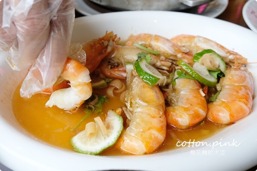 台中全蝦料理這裡吃！鴻龍宴超過十種口味全蝦餐超過癮 - 棉花糖的天空