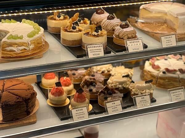 LINE_ALBUM_202242 _4_220405_4.jpg