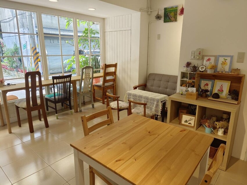 【永和】巷弄咖啡推薦。夏班納咖啡。推印度海洋香氣豆+提拉米蘇環境舒服宜人