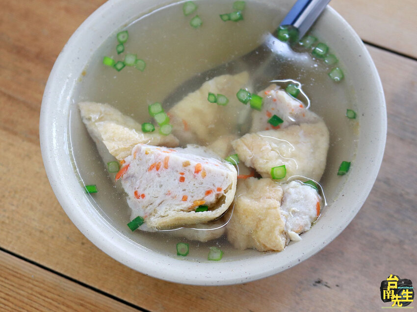 台南豬腳飯／無名豬腳飯復出回歸／等了一年多才吃到／限量供應晚來吃不到／老饕私藏口袋名單