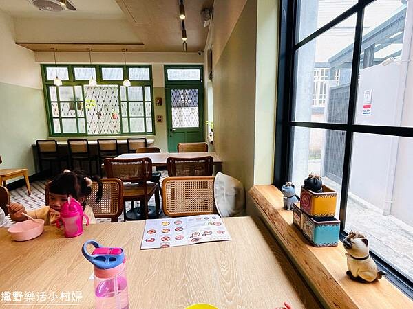 宜蘭美食》老宅裡的咖哩香飄散於舊城巷弄【貳拾參巷咖哩食堂】角