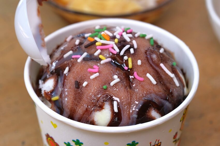 守夏留晴豆花城|善化二十年老字號甜品店!40元黑糖剉冰任選5種配料!善化豆花推薦、南科豆花推薦、南科甜點推薦、南科冰品推薦、善化冰品推薦、善化剉冰推薦 - 佛系旅遊筆記