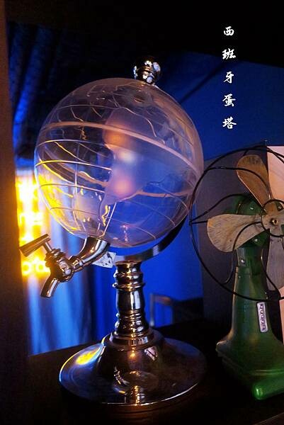 BinB書䏱 Bar in Book｜新埔民生捷運站出站一分