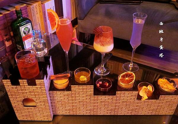 BinB書䏱 Bar in Book｜新埔民生捷運站出站一分