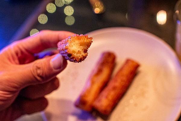 【板橋酒吧】書䏱 Bar in Book-全台第一家裡面有書的酒吧店