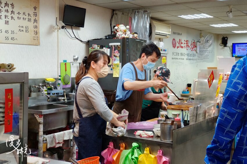 新北食記／新店坤記北港焿－大豐路裡的平價小吃