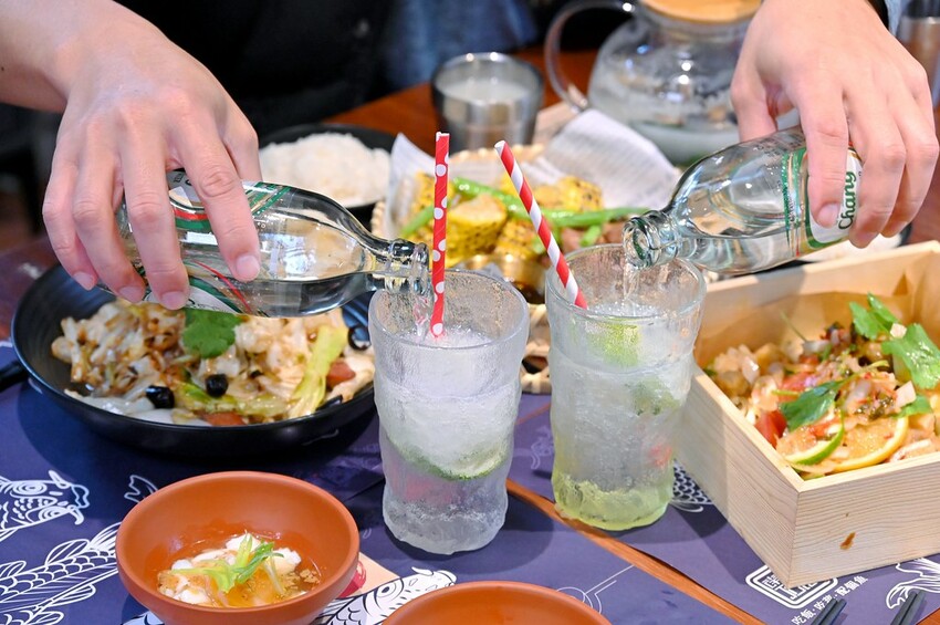 台中預約私廚餐廳 中式結合南洋創意風味超下飯 超濃蛤蠣湯必點|南門礄下飯菜