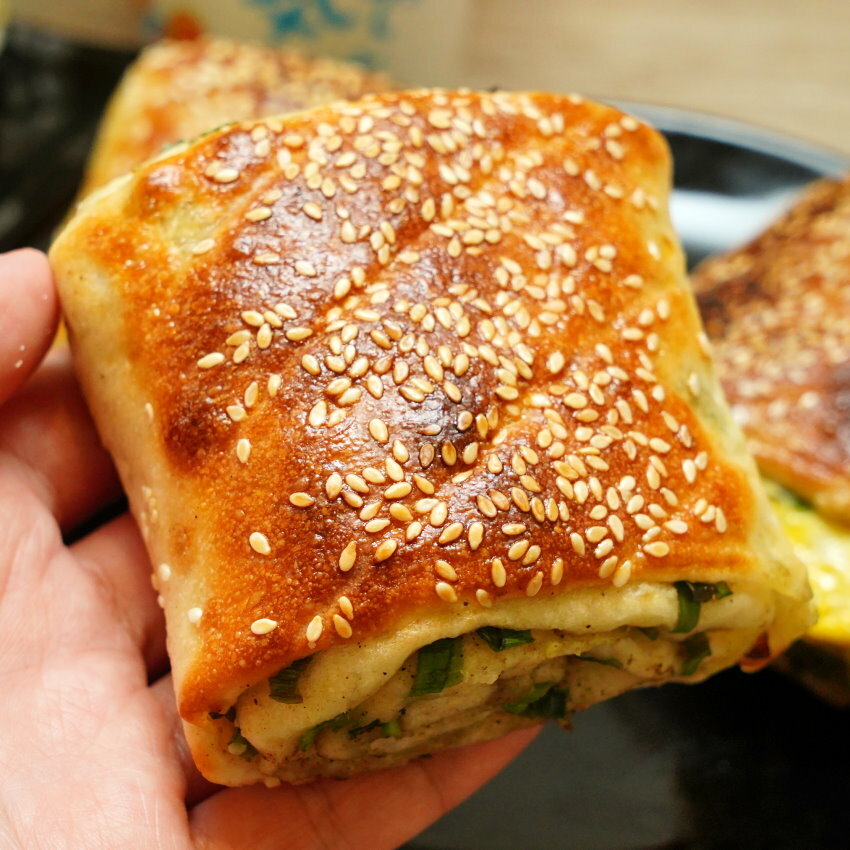 【桃園八德】永福西街中式早餐．胡椒餅、烤饅頭、蛋餅都好吃的巷弄美食!