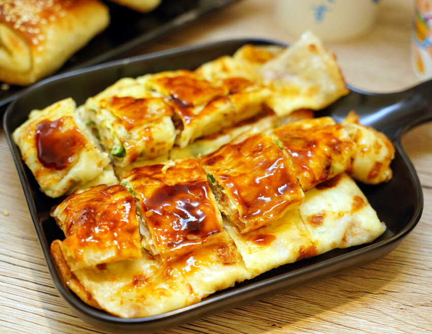 【桃園八德】永福西街中式早餐．胡椒餅、烤饅頭、蛋餅都好吃的巷弄美食!