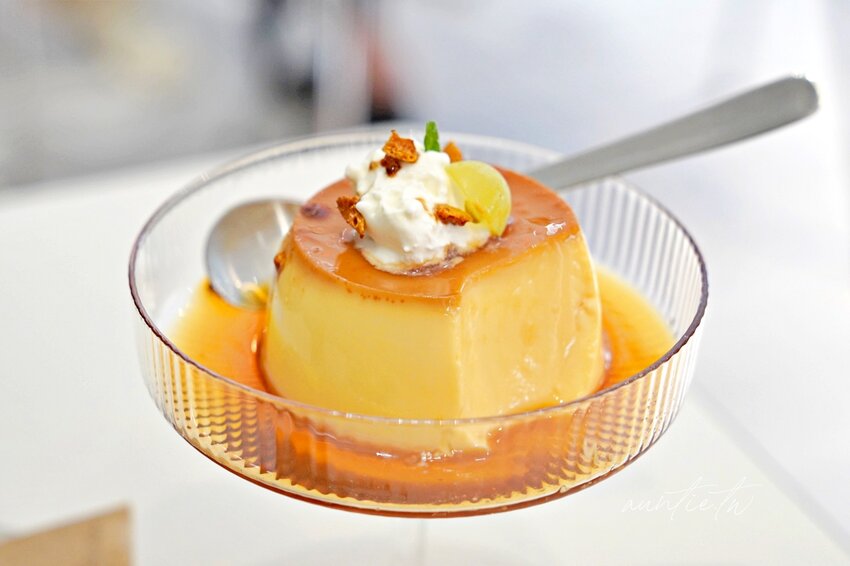 【台南】南區|WATCH OUT 小二,新開幕韓系咖啡廳,蛋沙拉三明治、焦糖布丁