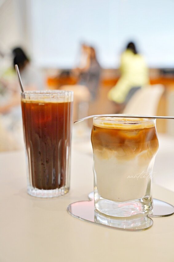 【台南】南區|WATCH OUT 小二,新開幕韓系咖啡廳,蛋沙拉三明治、焦糖布丁