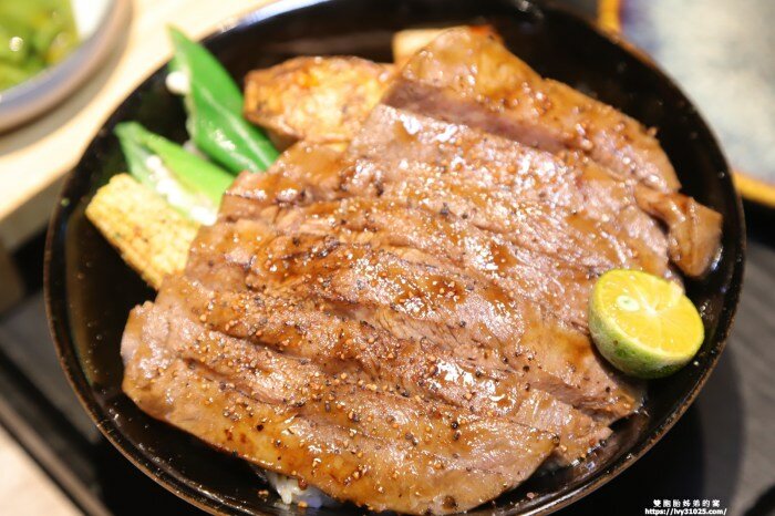 DYC.COFFEE打咖啡實驗室 量身客製科技化烘培 & 書香 X 咖啡香一起感受