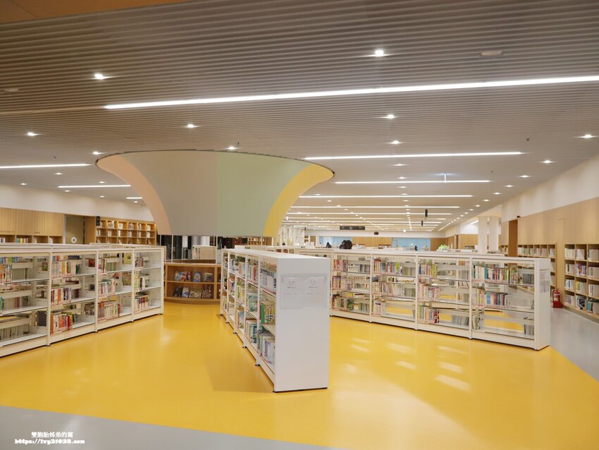 DYC.COFFEE打咖啡實驗室 量身客製科技化烘培 & 書香 X 咖啡香一起感受