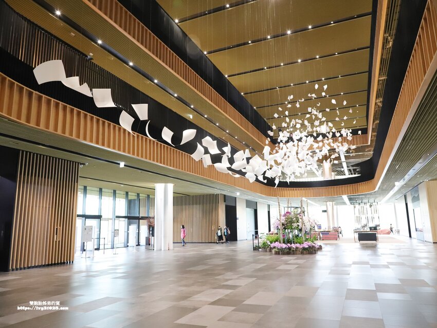 DYC.COFFEE打咖啡實驗室 量身客製科技化烘培 & 書香 X 咖啡香一起感受