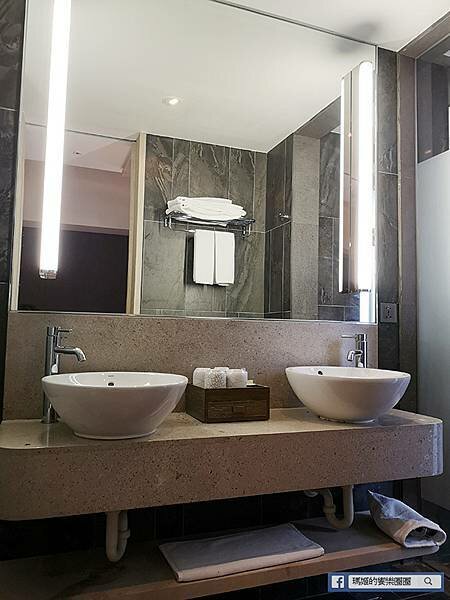 宜蘭溫泉飯店推薦【礁溪晶泉丰旅】無邊際游泳池和大眾泡湯水療池/宜蘭小旅行住宿推薦