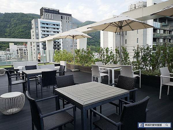 宜蘭溫泉飯店推薦【礁溪晶泉丰旅】無邊際游泳池和大眾泡湯水療池/宜蘭小旅行住宿推薦