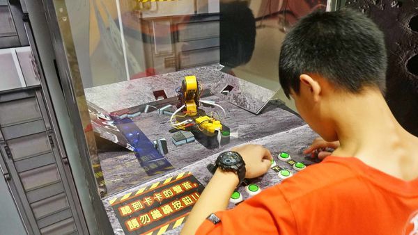 【台北景點】臺北市立天文科學教育館-有如置身在宇宙般的好玩室內親子景點