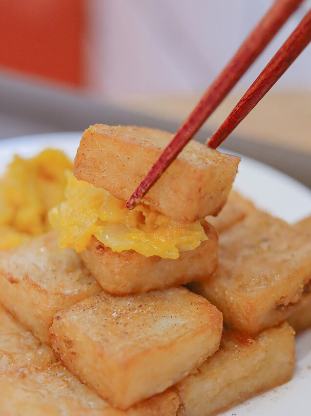 豬多好室深夜早午餐 清大店 | 凌晨一點吃大雞排蛋漢堡、滷肉飯、麻辣烏龍麵,還有QQ球、炸湯圓、黃金泡菜蘿蔔糕小點心