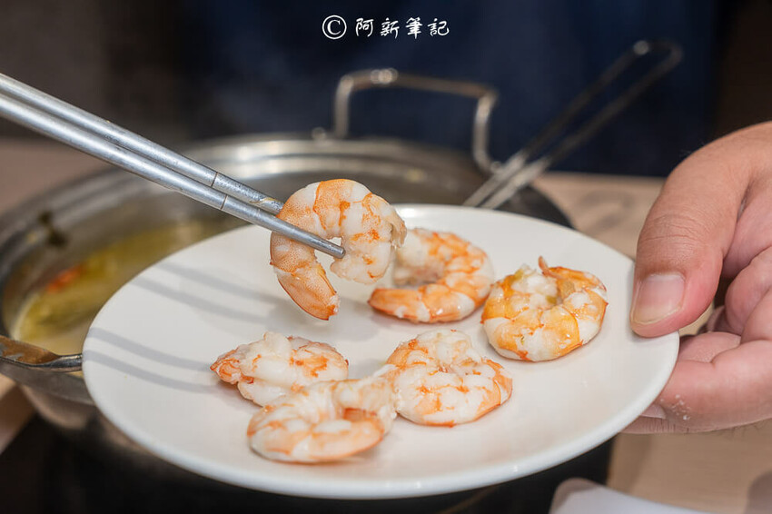 台中市西區肉多多火鍋 | 台中鍋物吃這間！連續3年網路聲量好感度第1名，最低349元起還有自助吧吃到飽～