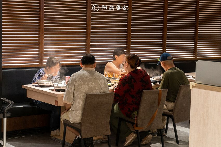 台中市西區肉多多火鍋 | 台中鍋物吃這間！連續3年網路聲量好感度第1名，最低349元起還有自助吧吃到飽～