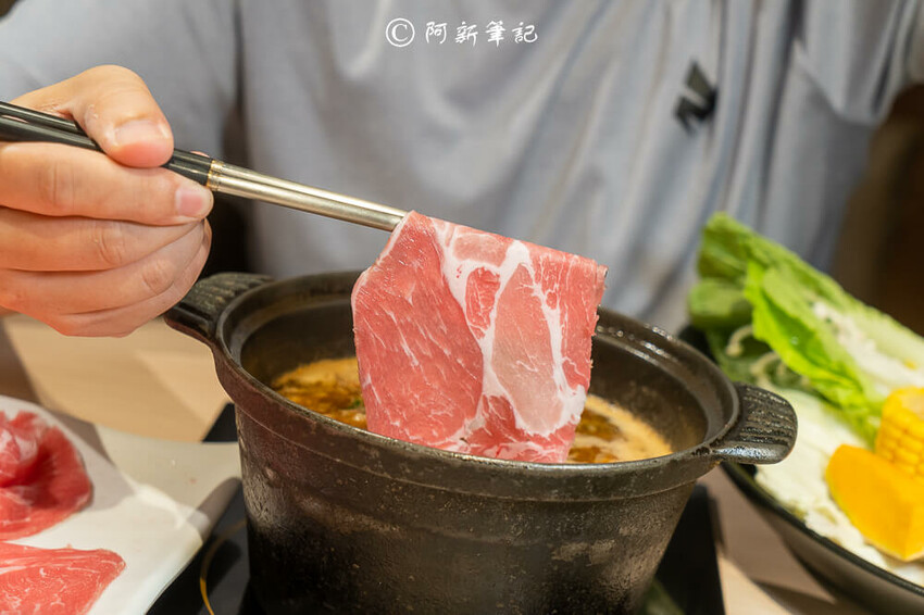 台中市西區肉多多火鍋 | 台中鍋物吃這間！連續3年網路聲量好感度第1名，最低349元起還有自助吧吃到飽～