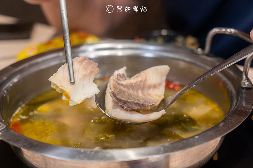 台中市西區肉多多火鍋 | 台中鍋物吃這間！連續3年網路聲量好感度第1名，最低349元起還有自助吧吃到飽～