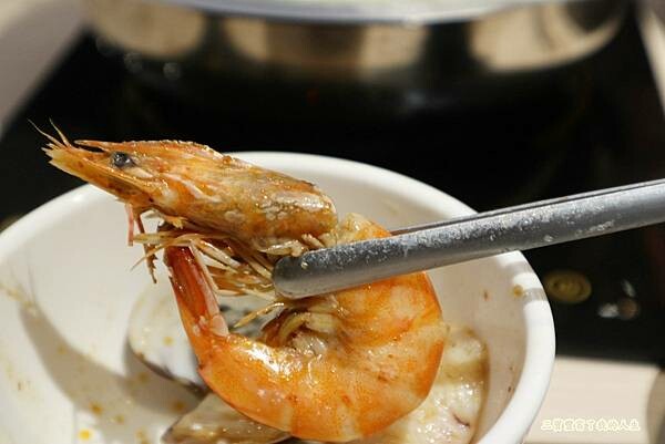 宵夜火鍋第一品牌 火鍋迷必吃 樂多多集團【肉多多火鍋】廣三SOGO店 食材美味大升級 夜貓子的好選擇