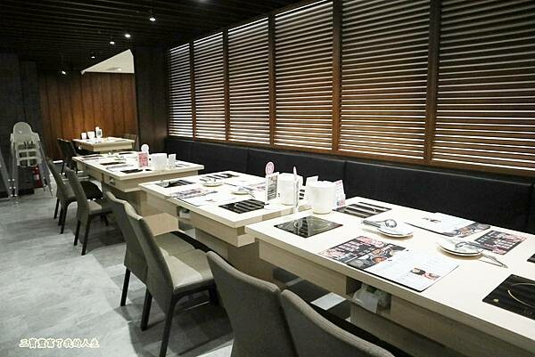 宵夜火鍋第一品牌 火鍋迷必吃 樂多多集團【肉多多火鍋】廣三SOGO店 食材美味大升級 夜貓子的好選擇