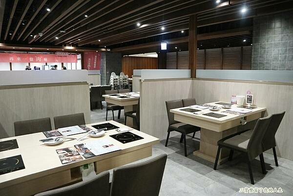 宵夜火鍋第一品牌 火鍋迷必吃 樂多多集團【肉多多火鍋】廣三SOGO店 食材美味大升級 夜貓子的好選擇