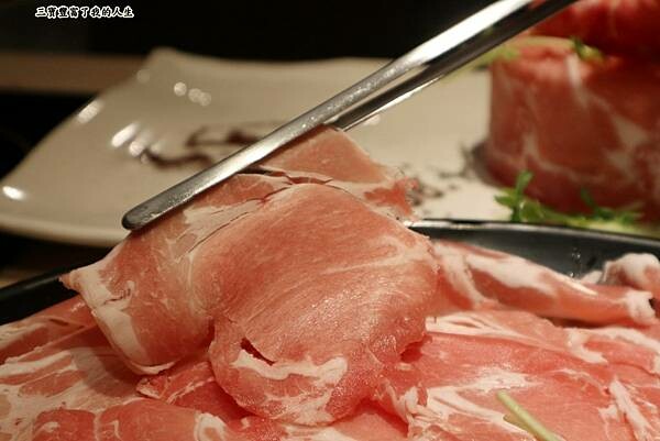 宵夜火鍋第一品牌 火鍋迷必吃 樂多多集團【肉多多火鍋】廣三SOGO店 食材美味大升級 夜貓子的好選擇