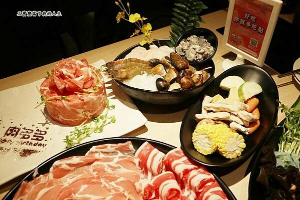 宵夜火鍋第一品牌 火鍋迷必吃 樂多多集團【肉多多火鍋】廣三SOGO店 食材美味大升級 夜貓子的好選擇