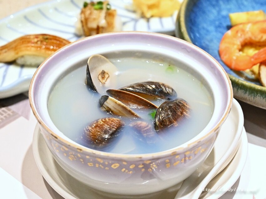 靚食樂|超低調台中無菜單料理,生意超好,食材新鮮高評價,建議先預約~