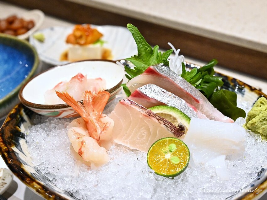 靚食樂|超低調台中無菜單料理,生意超好,食材新鮮高評價,建議先預約~