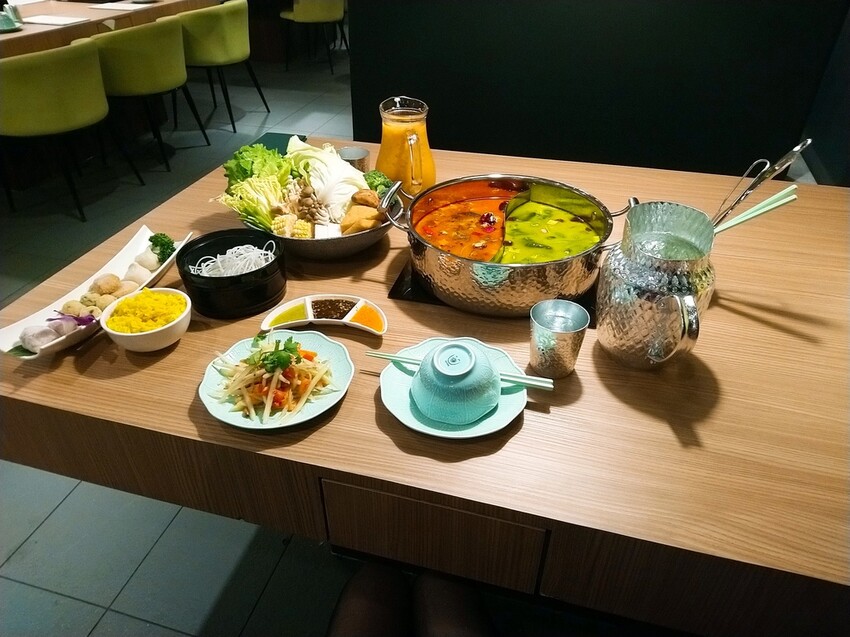 [排隊宵夜名店推薦]火鍋迷必吃名店!追樂祕式泰鍋物，讓老饕追尋人間滋味的五感之樂