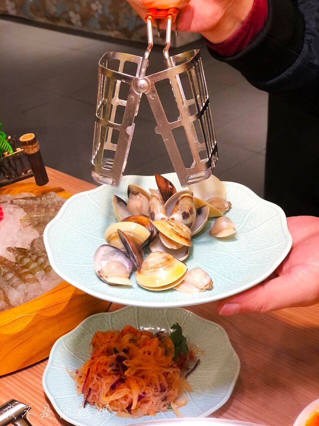 府中站火鍋,府中站聚餐,府中站泰式料理,板橋火鍋推薦,板橋泰式料理,板橋泰式火鍋,府中 米線,府中站慶生,板橋慶生,樂多多集團,樂多多泰式火鍋