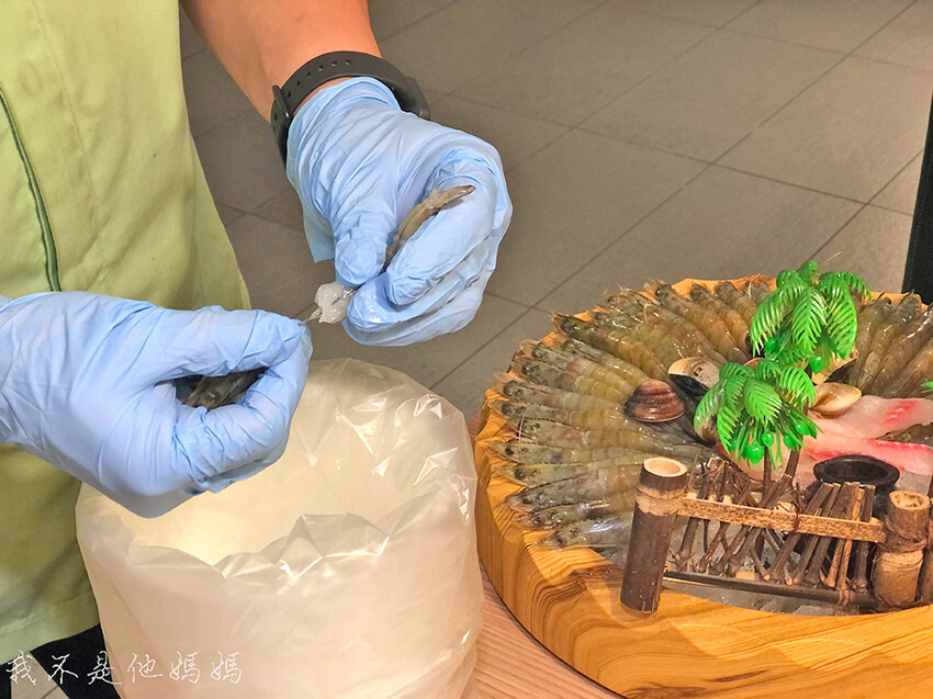 府中站火鍋,府中站聚餐,府中站泰式料理,板橋火鍋推薦,板橋泰式料理,板橋泰式火鍋,府中 米線,府中站慶生,板橋慶生,樂多多集團,樂多多泰式火鍋