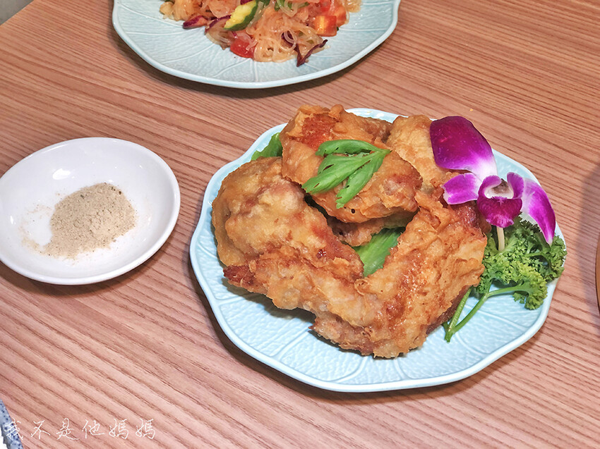 府中站火鍋,府中站聚餐,府中站泰式料理,板橋火鍋推薦,板橋泰式料理,板橋泰式火鍋,府中 米線,府中站慶生,板橋慶生,樂多多集團,樂多多泰式火鍋