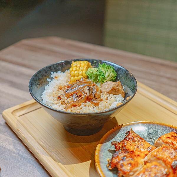 新北 中和區 大河屋 燒肉丼 串燒 12.jpeg