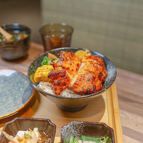 新北 中和區 大河屋 燒肉丼 串燒 13.jpeg