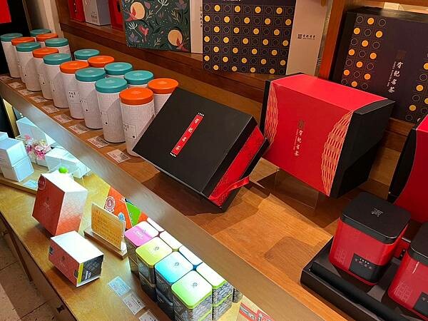 LINE_ALBUM_20241114迪化街半日遊_241115_36