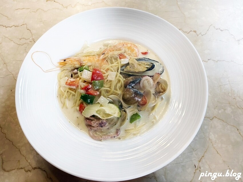 彰化縣員林市員林美食｜小義大利莊園 員林店 在充滿異國風情的城堡裡吃美食