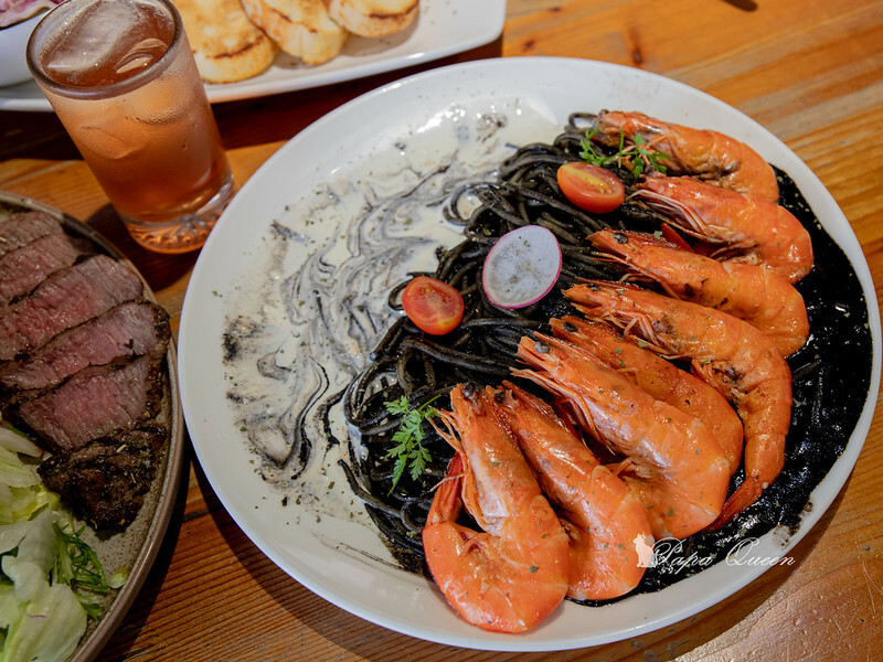 台中西區|早午餐 禾間糧倉 熔岩起司炙烤牛排很欠吃 ,ICE Queen 美的冒泡氣泡飲…必點