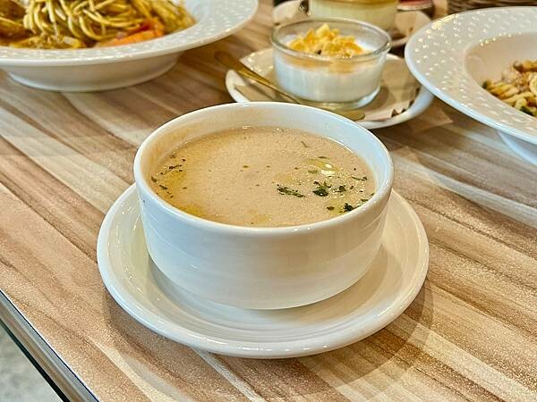 LINE_ALBUM_2022129 _1_221211_7.jpg