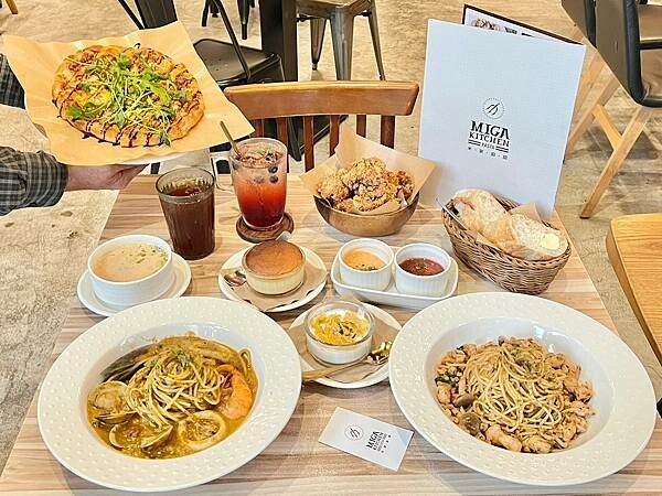 LINE_ALBUM_2022129 _1_221211_10.jpg