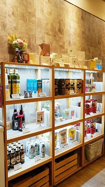 LINE_ALBUM_VegFarm無國界蔬食餐廳_230311_30.jpg LINE_ALBUM_VegFarm無國界蔬食餐廳_230311_30.jpg