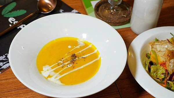 LINE_ALBUM_VegFarm無國界蔬食餐廳_230311_17.jpg LINE_ALBUM_VegFarm無國界蔬食餐廳_230311_17.jpg